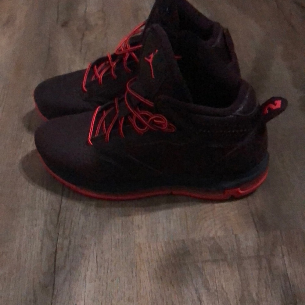 Jordan’s size 9